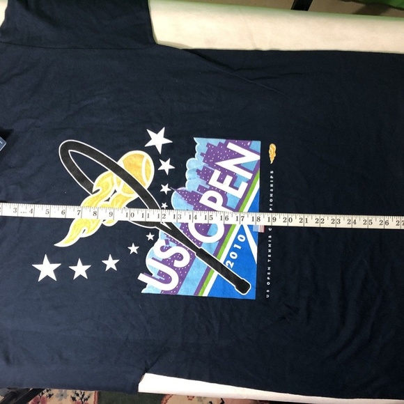 VINTAGE USTA 2010 U.S. OPEN CHAMPIONSHIPS SHIRT - Picture 6 of 7